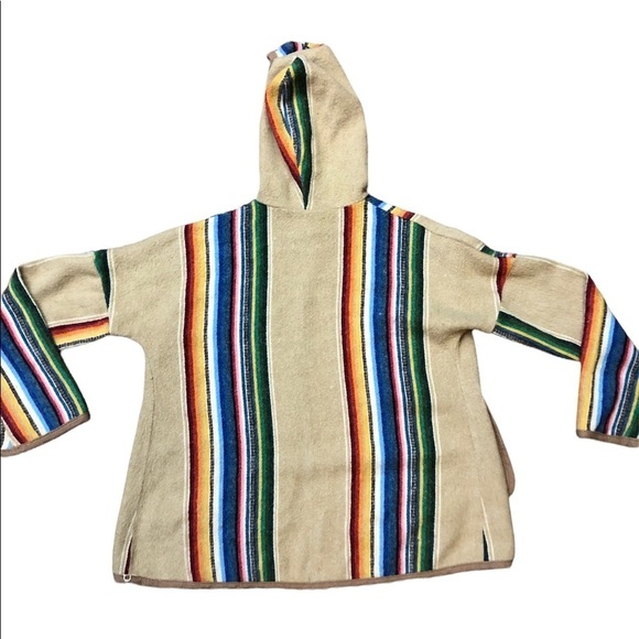 Hooded Poncho Aztec-look Jacket - Picture 13 of 14